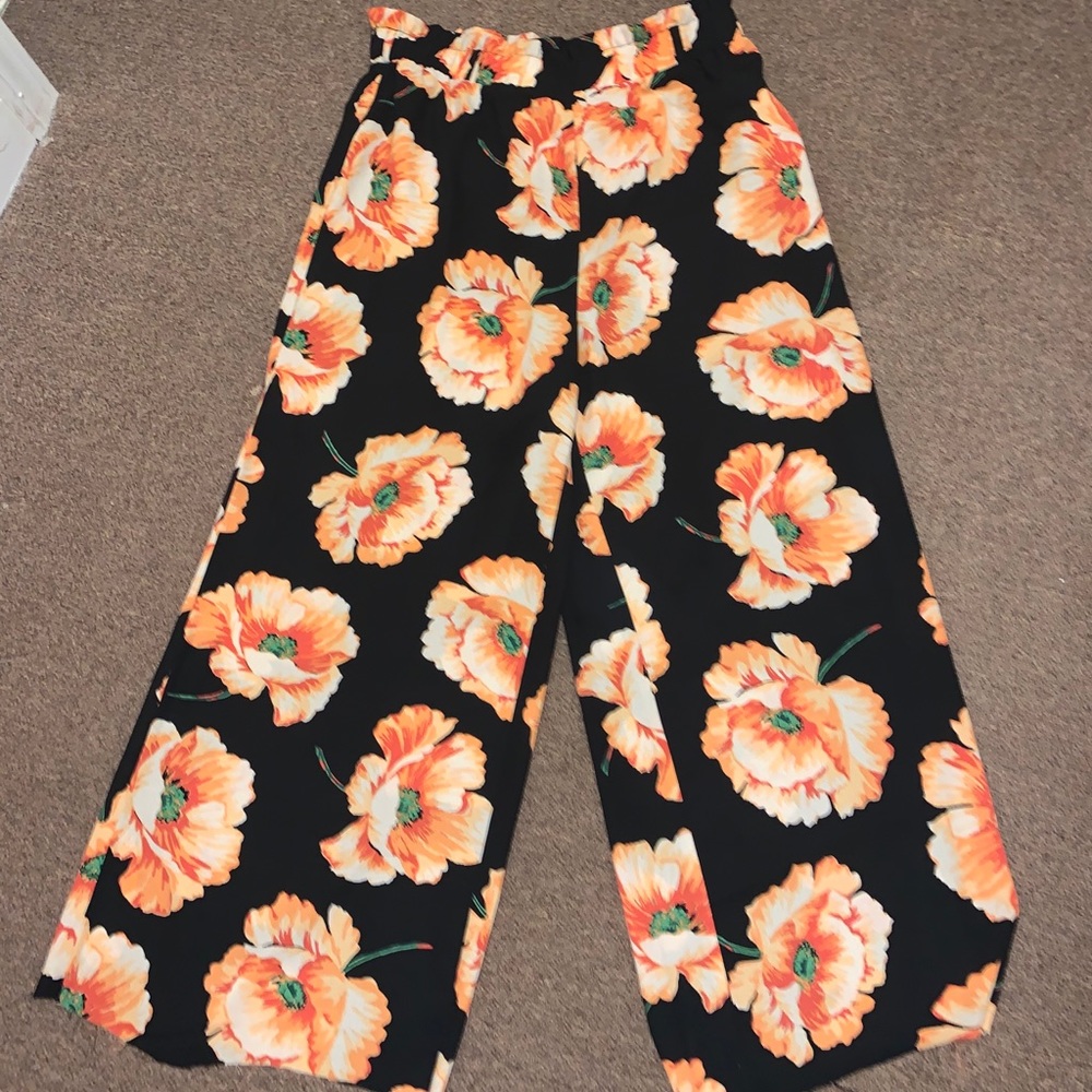 Flowy flowered pants